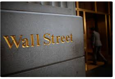 FED’in Faiz İndirimi Sonrası Wall Street Rekorla Kapandı, Dolar Güçleniyor