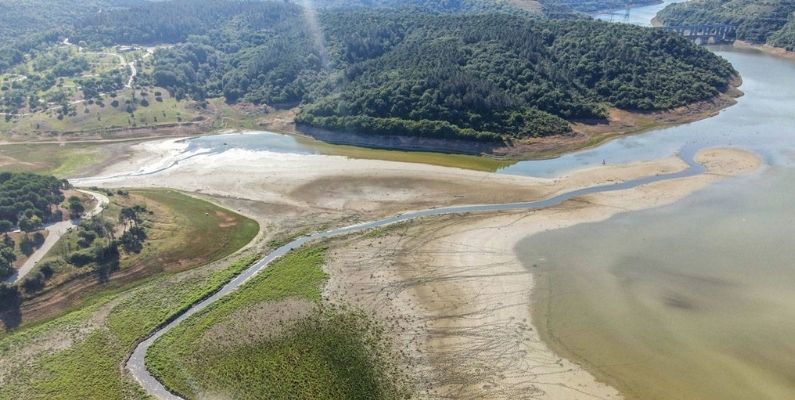 İstanbul Barajlarında Alarm: Doluluk Oranı Üç Ayda Yüzde 42 Azaldı