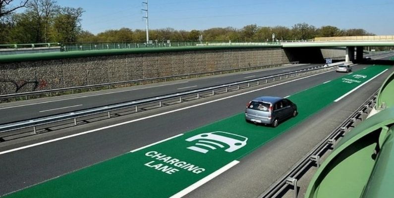 Fransa’dan Geleceğin Teknolojisi: Elektrikli Araçlar Artık Durmadan Enerji Depolayacak!