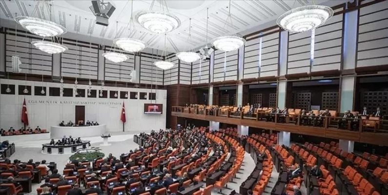 2026 Bütçesi 17 Ekim’de Meclis’e Sunuluyor: Emekçiler Zam Talebiyle Sahada Olacak