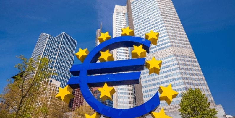 ECB Anketi: Euro Bölgesi’nde Enflasyon Beklentisi Yükseldi, Faiz İndirimi Olasılığı Azaldı