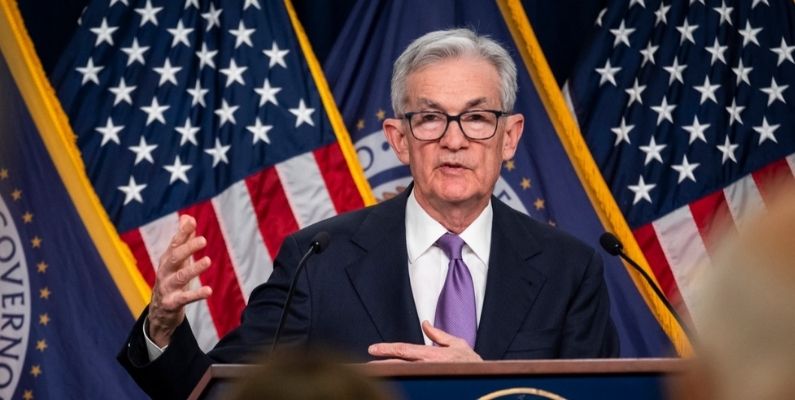 Fed, Aralık Toplantısı Öncesi Sessizliğe Giriyor