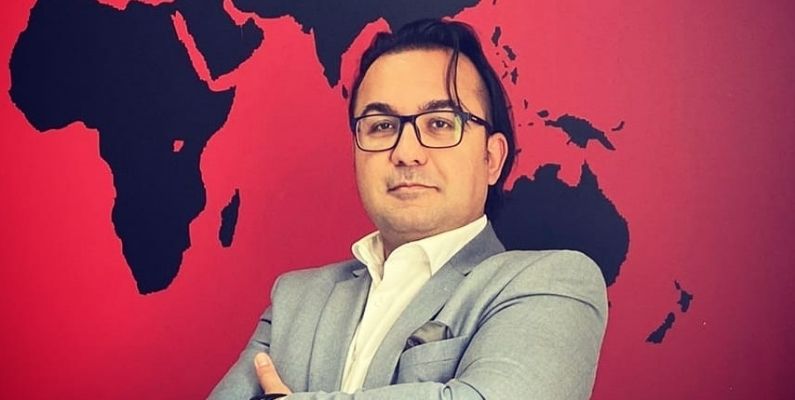 Emre Balıca Yazdı…’Veri Beklerken’