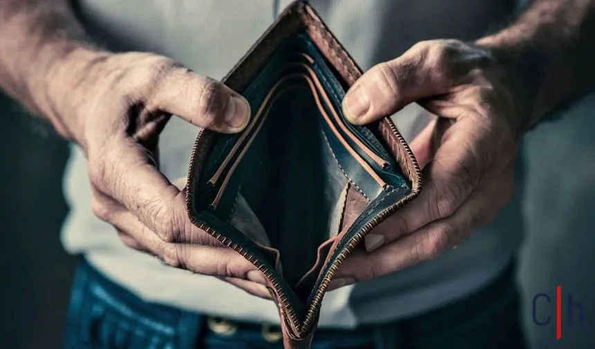 DİSK-AR Açıkladı: Asgari Ücret Enflasyon Karşısında Ne Kadar Eridi?