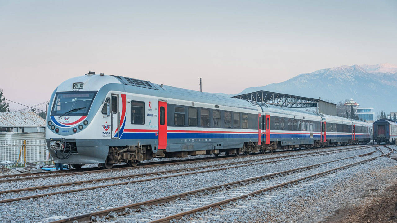 Yanlış Politikaların Faturası Ağır Oldu! Devletin Şirketleri Bir Yılda Çöktü: KİT’ler 74 Milyar Lira Kârdan 57 Milyar Lira Zarara Uğradı