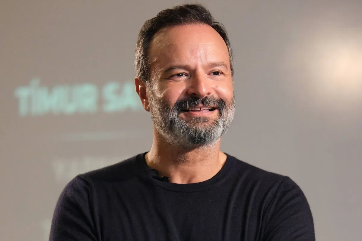 Ünlü İsimler Uyuşturucu Operasyonu Kapsamında Gözaltına Alındı: Aralarında Meşhur Yapımcı Timur Savcı da Bulunuyor