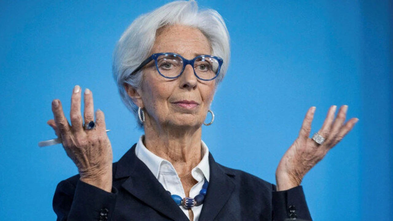 Lagarde, Davos’taki Özel Yemekte ABD’li Bakanın Konuşması Sırasında Salonu Terk Etti