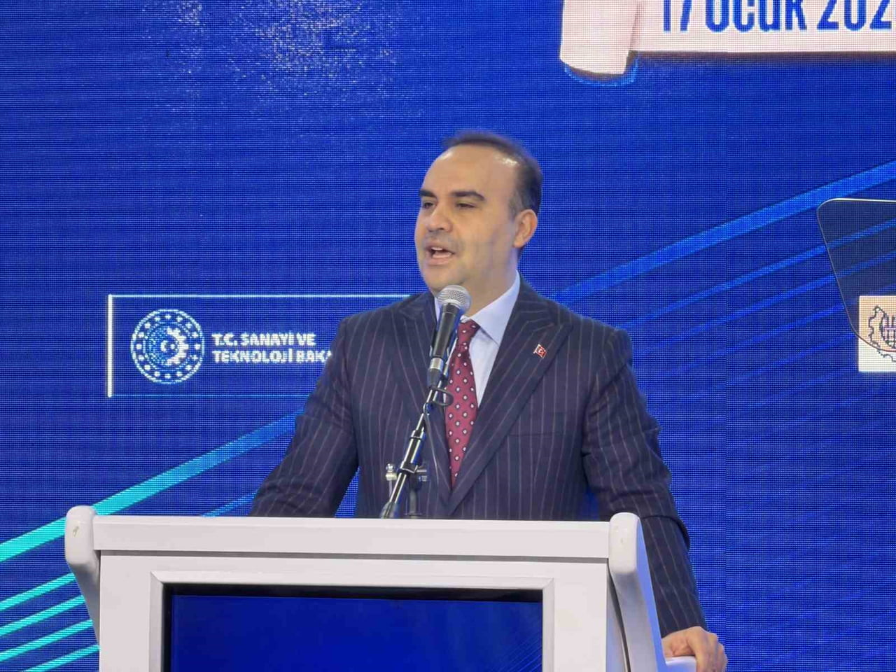 Kuzey Marmara Özel Endüstri Bölgesi’nin Temeli Bakan Kacır’ın Katılımıyla Atıldı