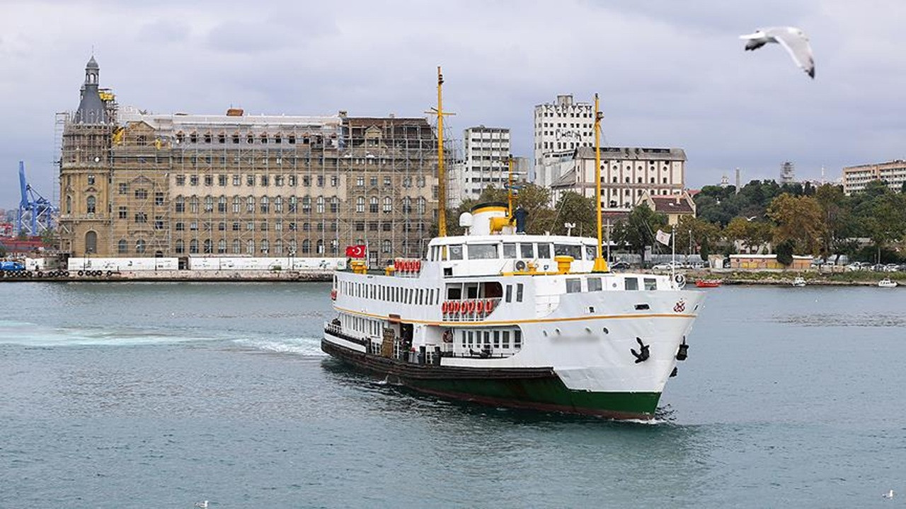 İstanbul’da Vapur Seferleri Kar Yağışının Ardından Yeniden Normalleşti