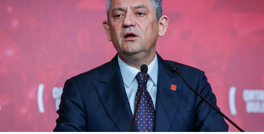 Özgür Özel’den Köprü ve Otoyol İddiası: “Erdoğan İngilizlere Satacak mı?”