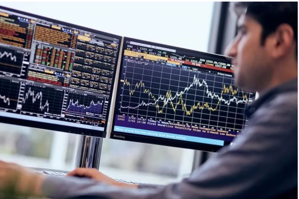 Aracı Kurumlardan Borsa İstanbul Analizleri: 13.000 Puan Sınırında Kritik Bekleyiş