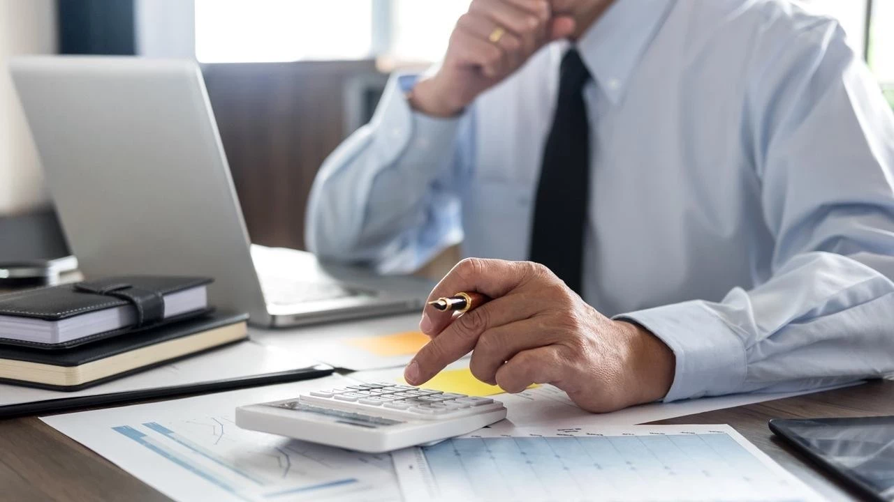 TÜİK, 2024 Hizmet Ticareti Verilerini Açıkladı: İhracatın Lokomotifi Ulaştırma Oldu!