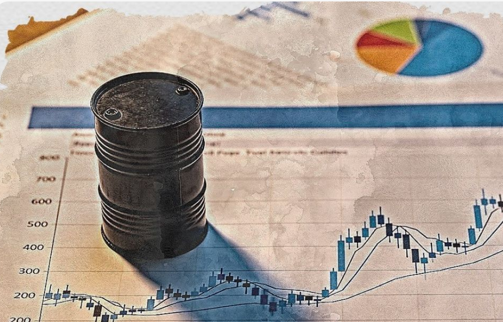 İran Savaşı: İslamabad Görüşmeleri Belirsiz, Petrol Fiyatlarında Yeni Sıçrama Riski