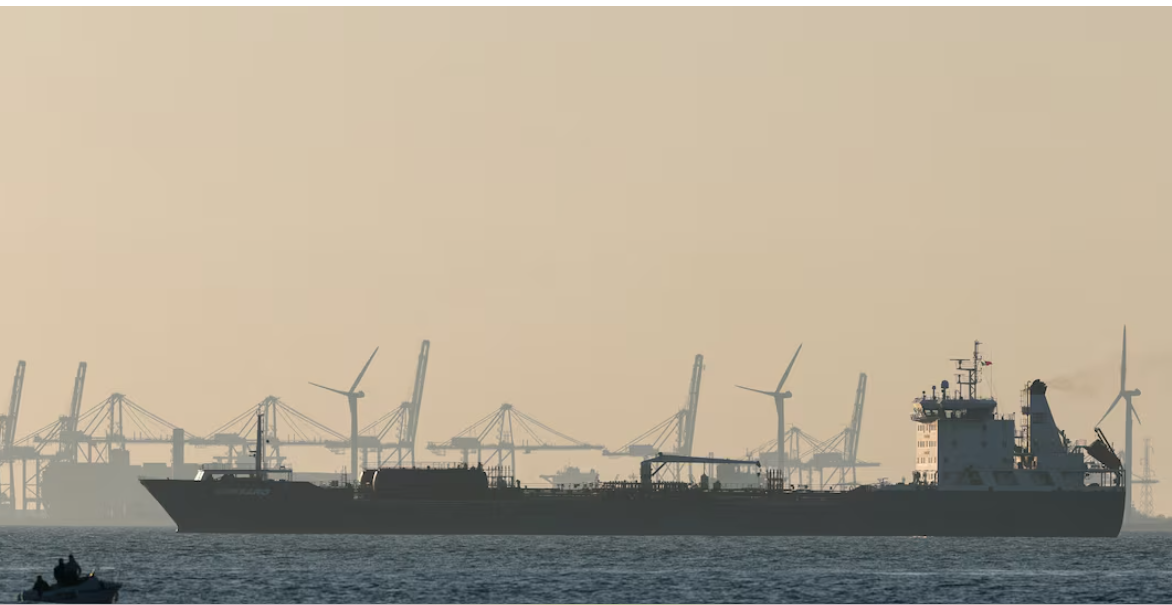 İran Ateşkesi Umut Verdi, Ancak Petrol Piyasasında Baskı Sürecek